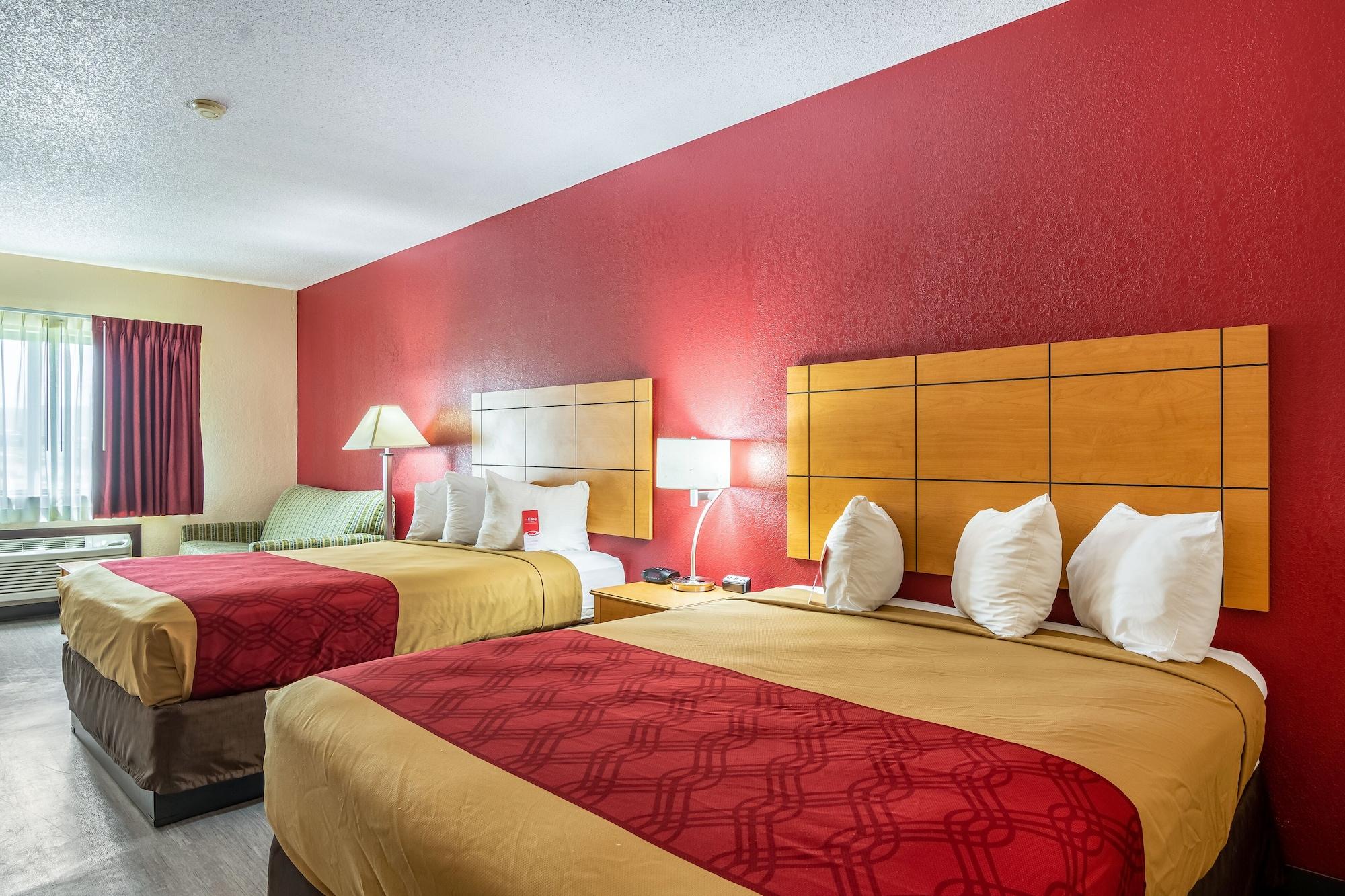 Econo Wanamaker Motel