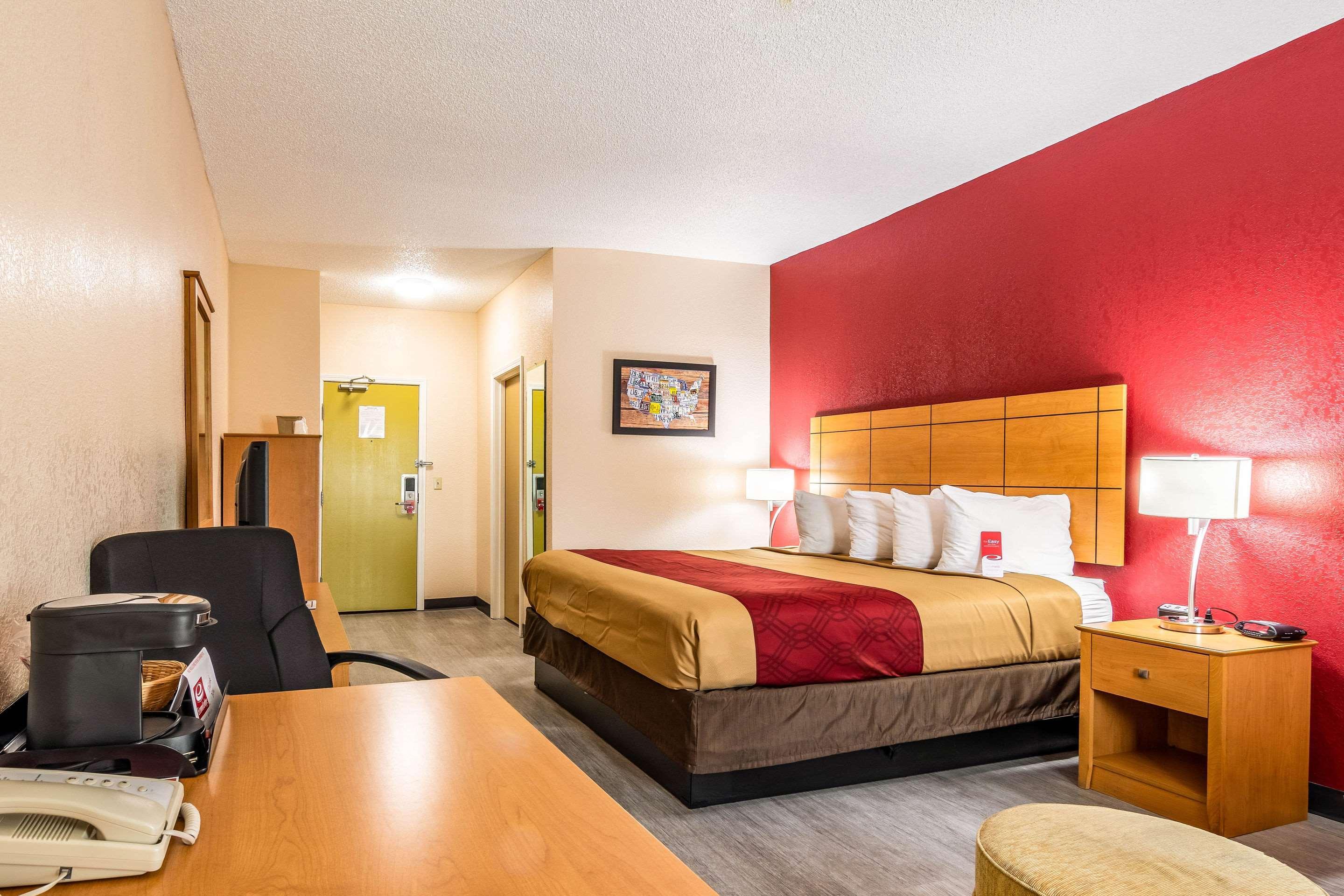 Motel Econo Wanamaker 2*
